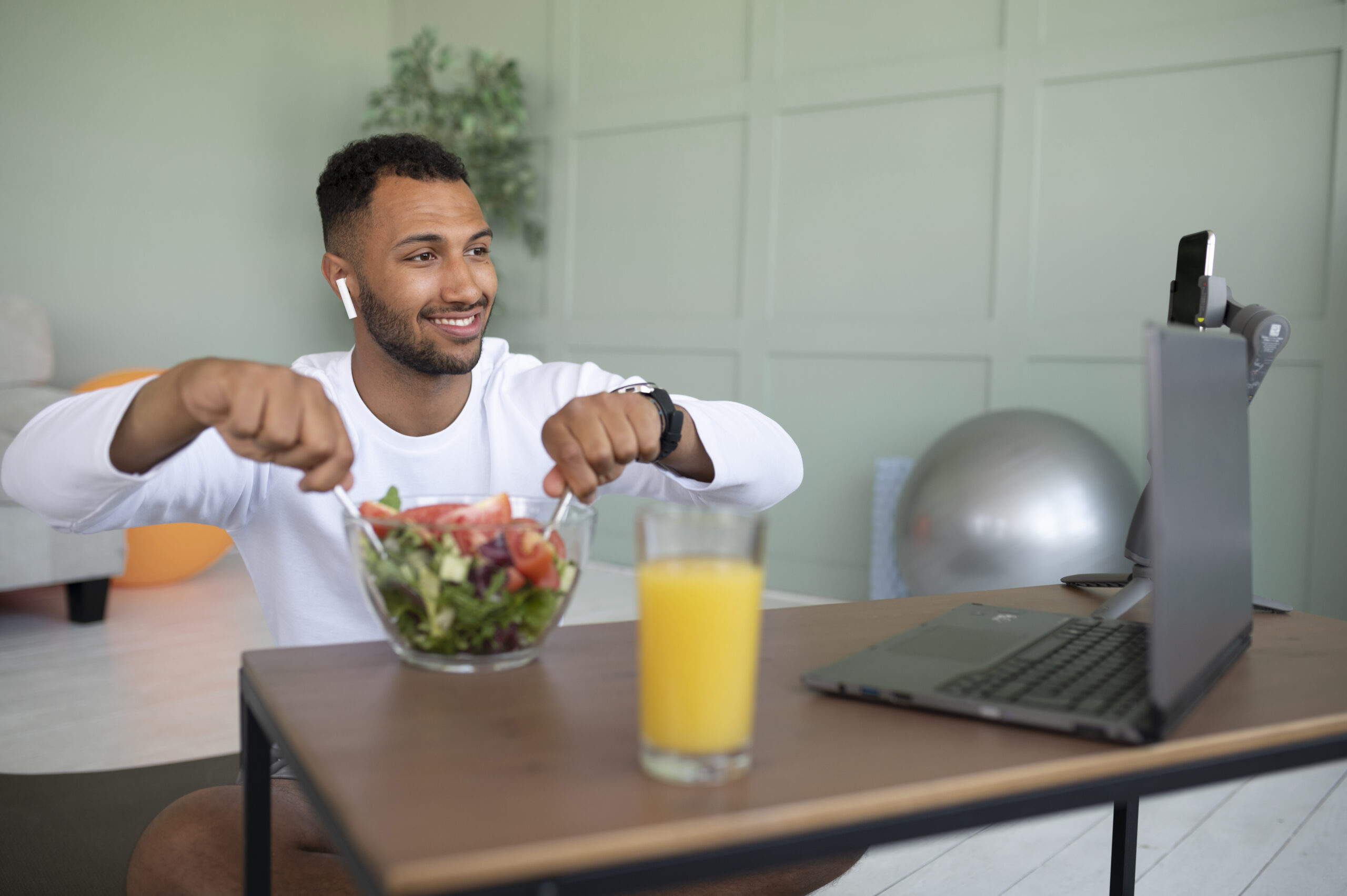 Promoting Health and Well-being in Philippine Call Centers